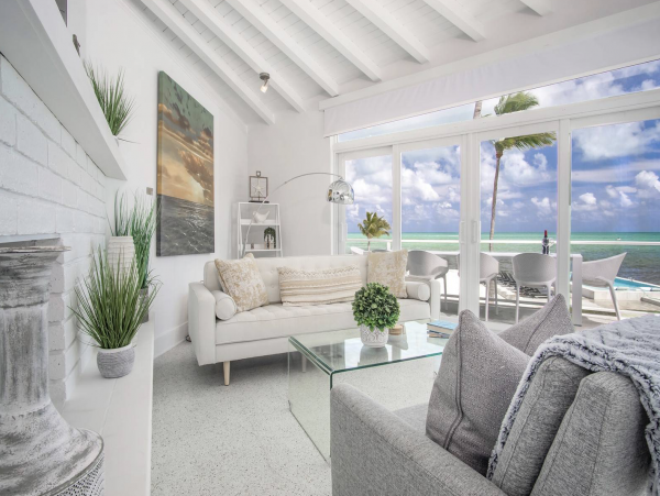 Islamorada Three Bedroom Home with Full Ocean View & Pool